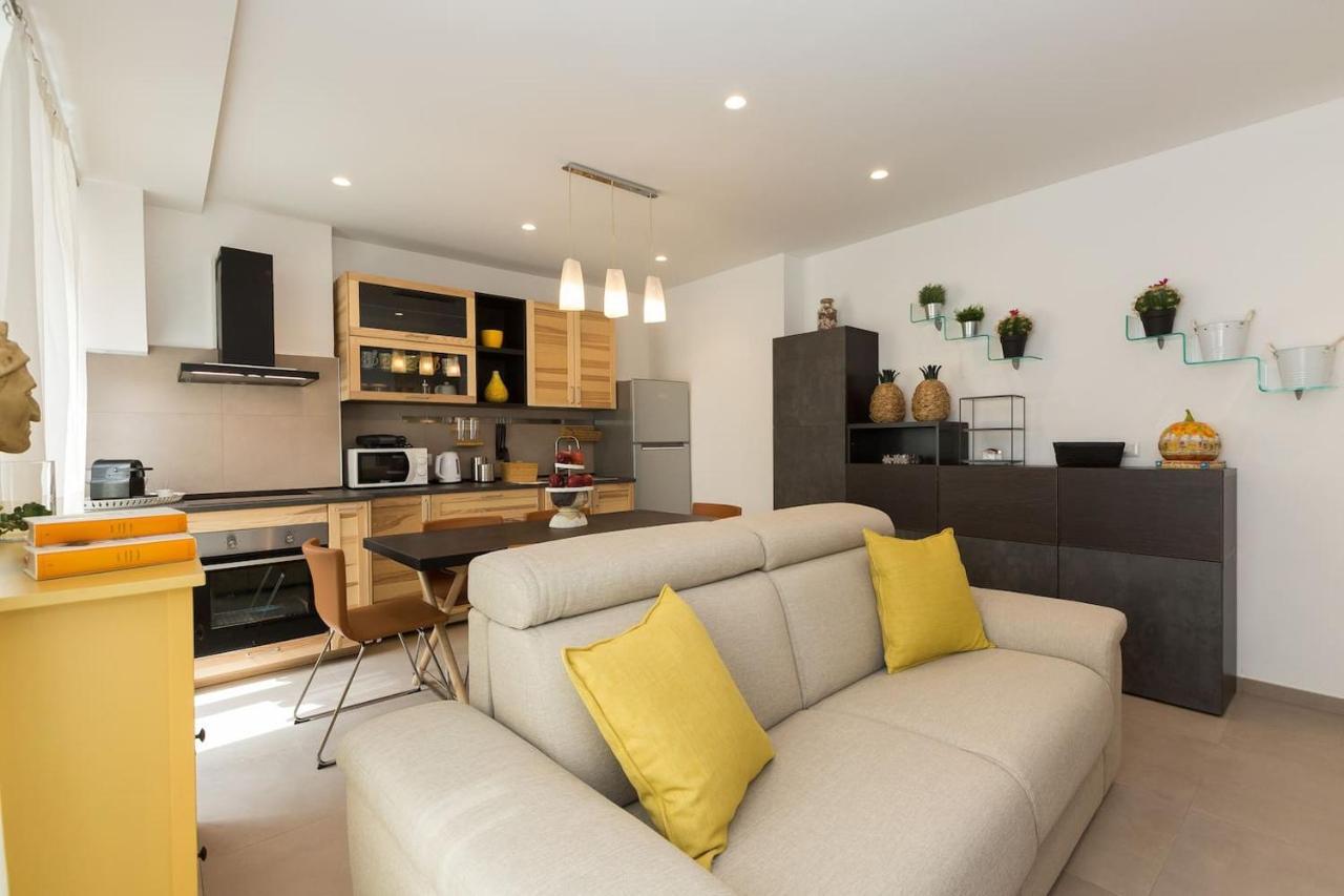 רומא Lovely New Apartament, Viale Trastevere מראה חיצוני תמונה